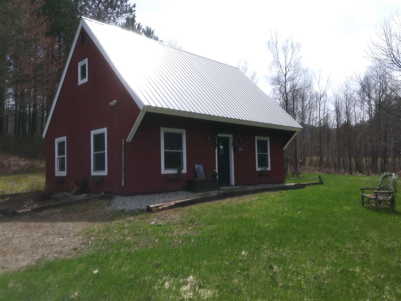 438 Grow Road