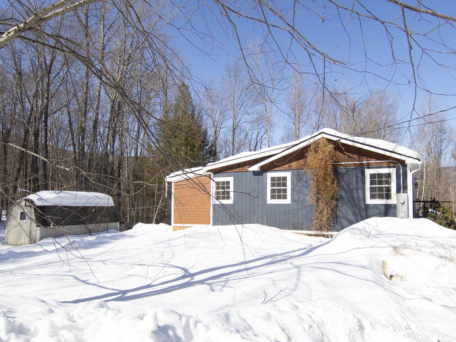 438 Marshall Road