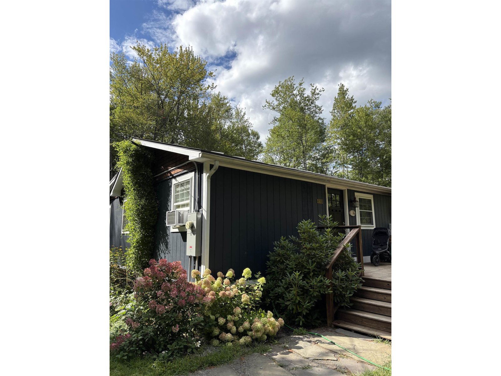 438 Marshall Road