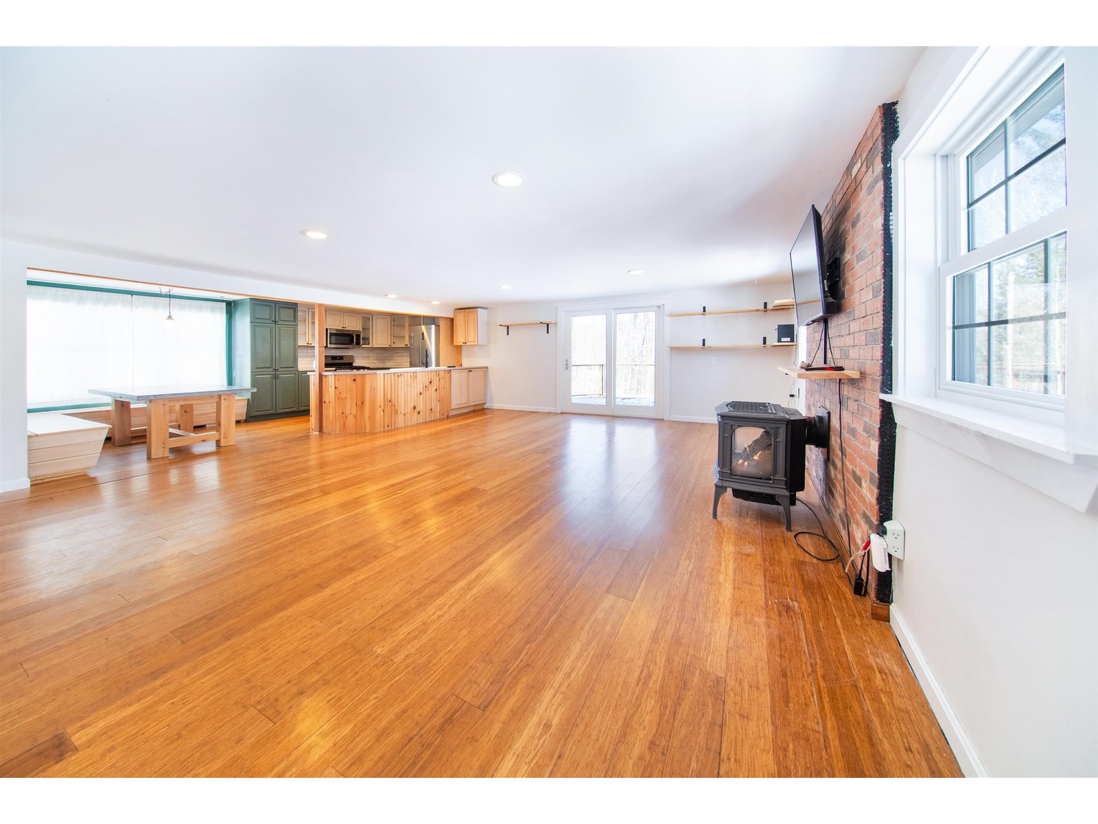 438 Marshall Road