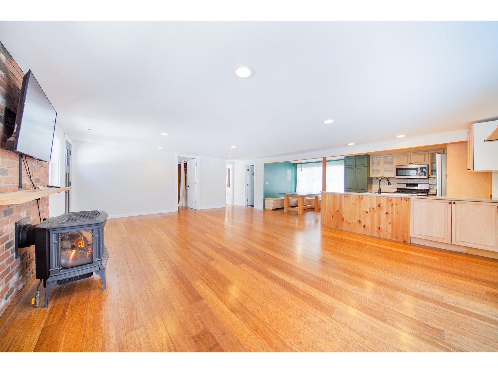 438 Marshall Road