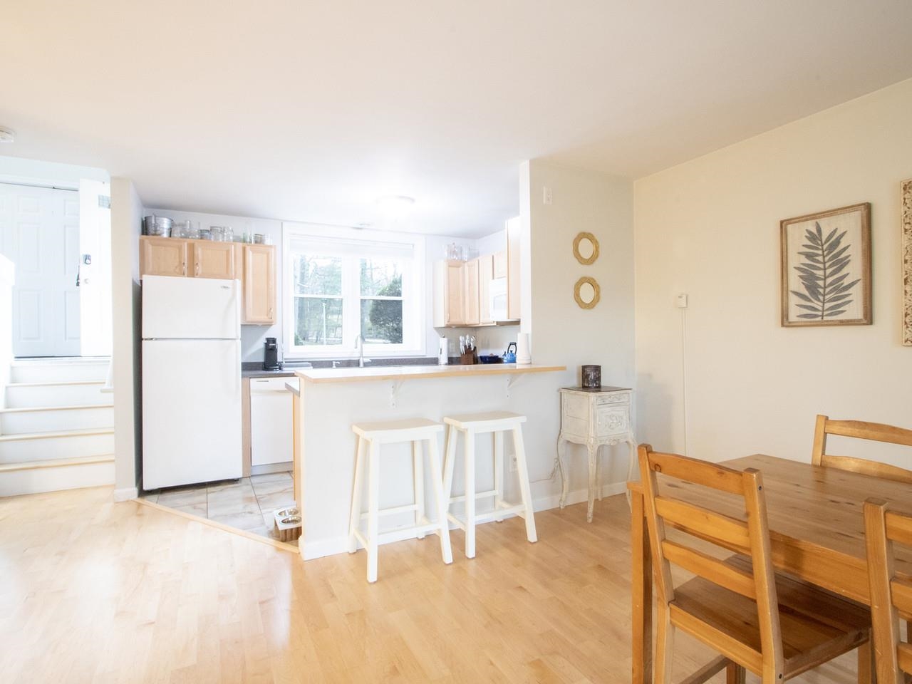 438 Oak Circle, Unit 4
