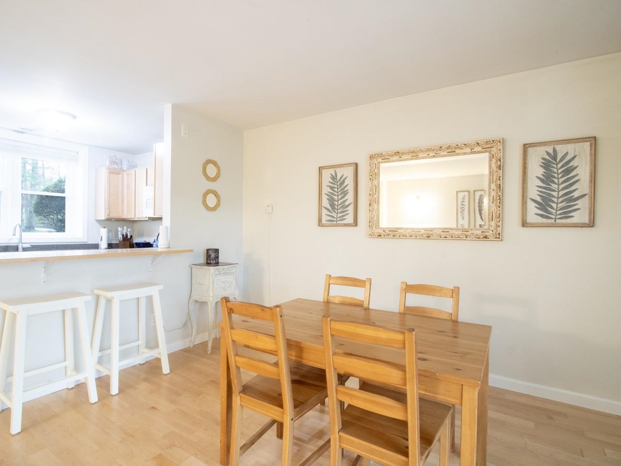 438 Oak Circle, Unit 4