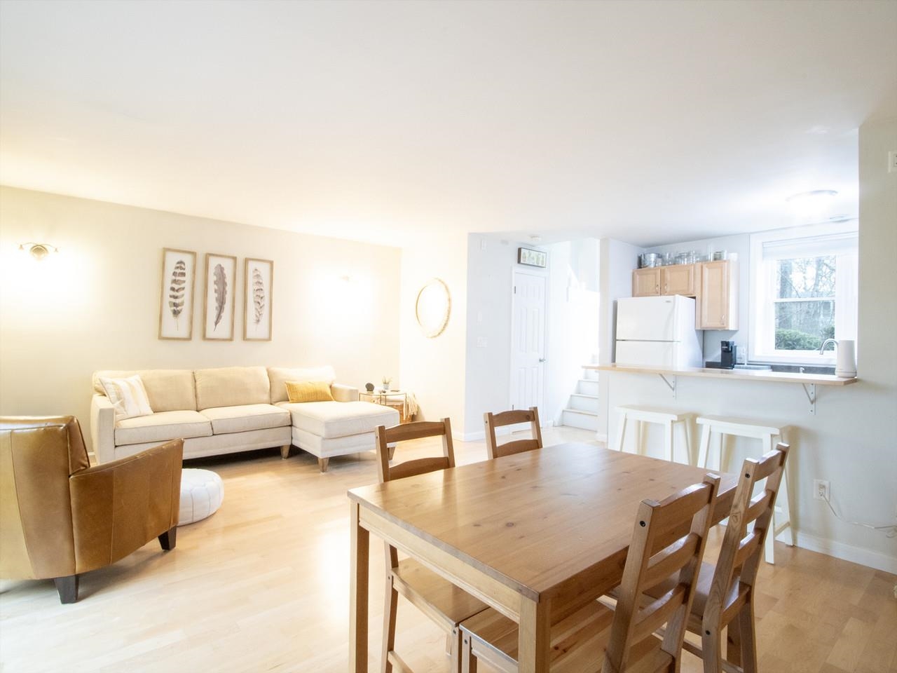 438 Oak Circle, Unit 4
