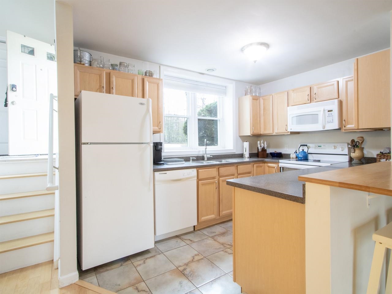 438 Oak Circle, Unit 4