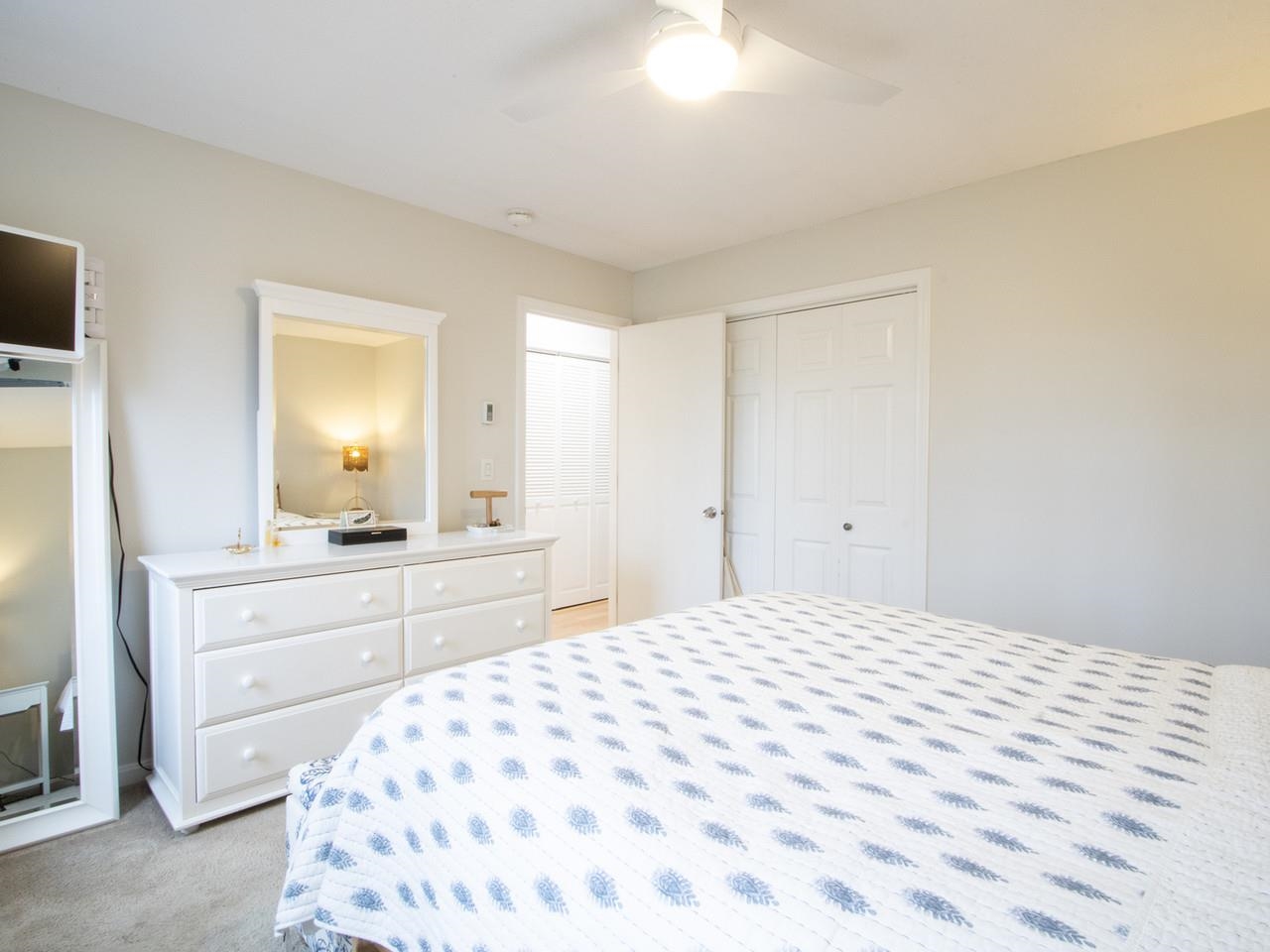 438 Oak Circle, Unit 4
