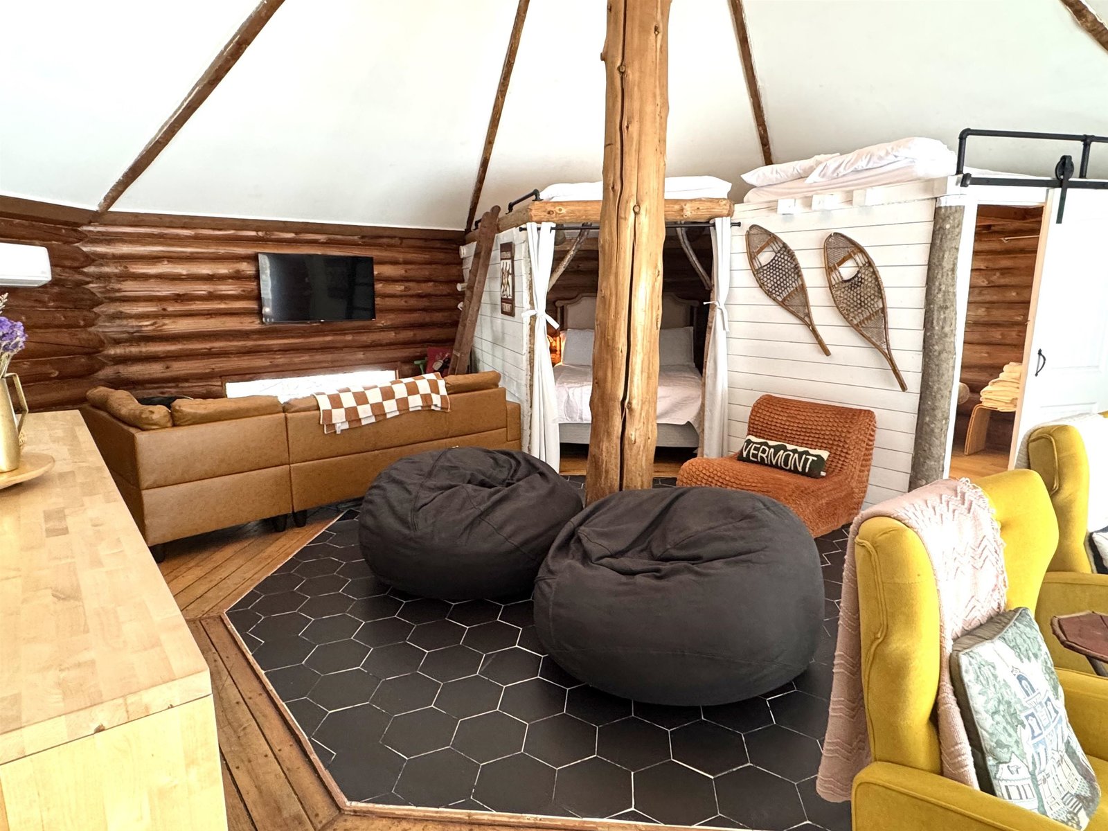 Sitting Area