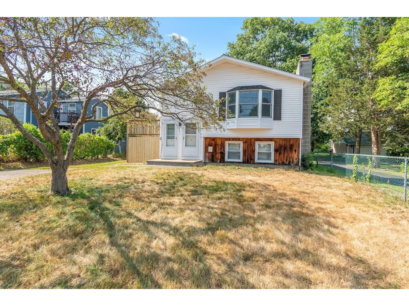 44 Cottage Grove