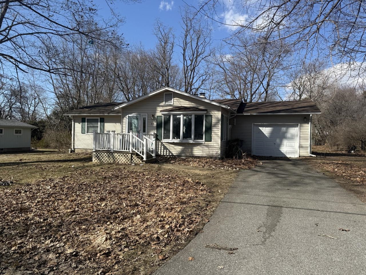 44 Country Lane