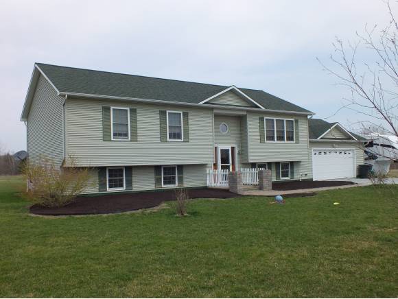 44 Greenwoods Rd
