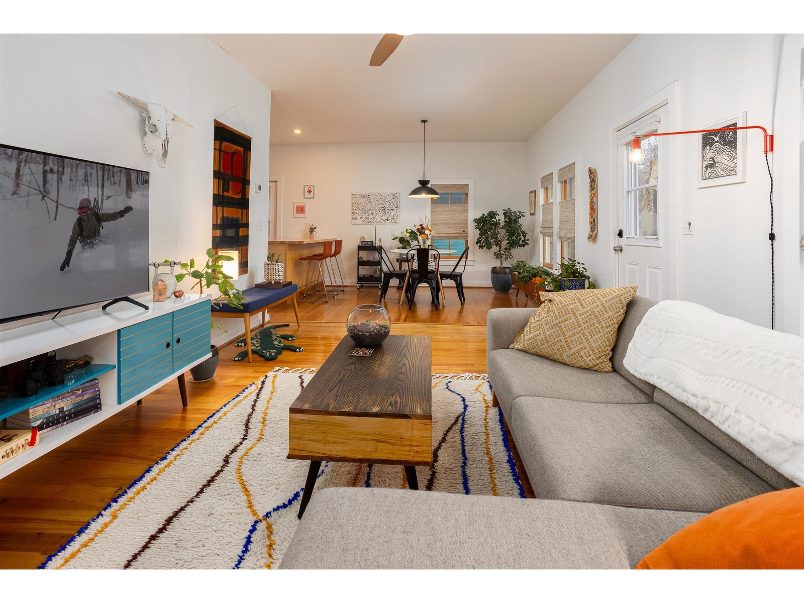 44 Marble Avenue, Unit 1