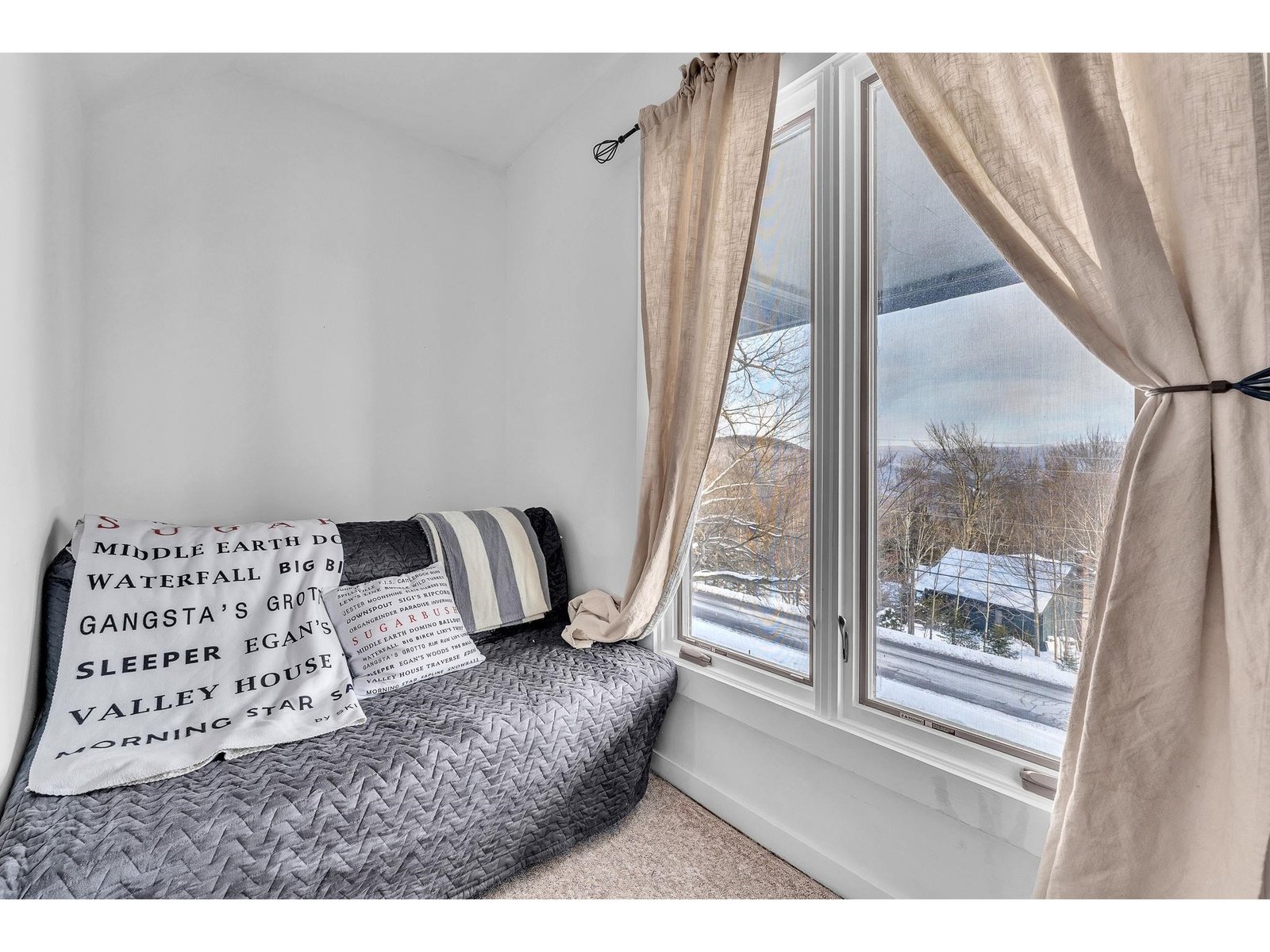 44 Middle Earth Road, Unit 29