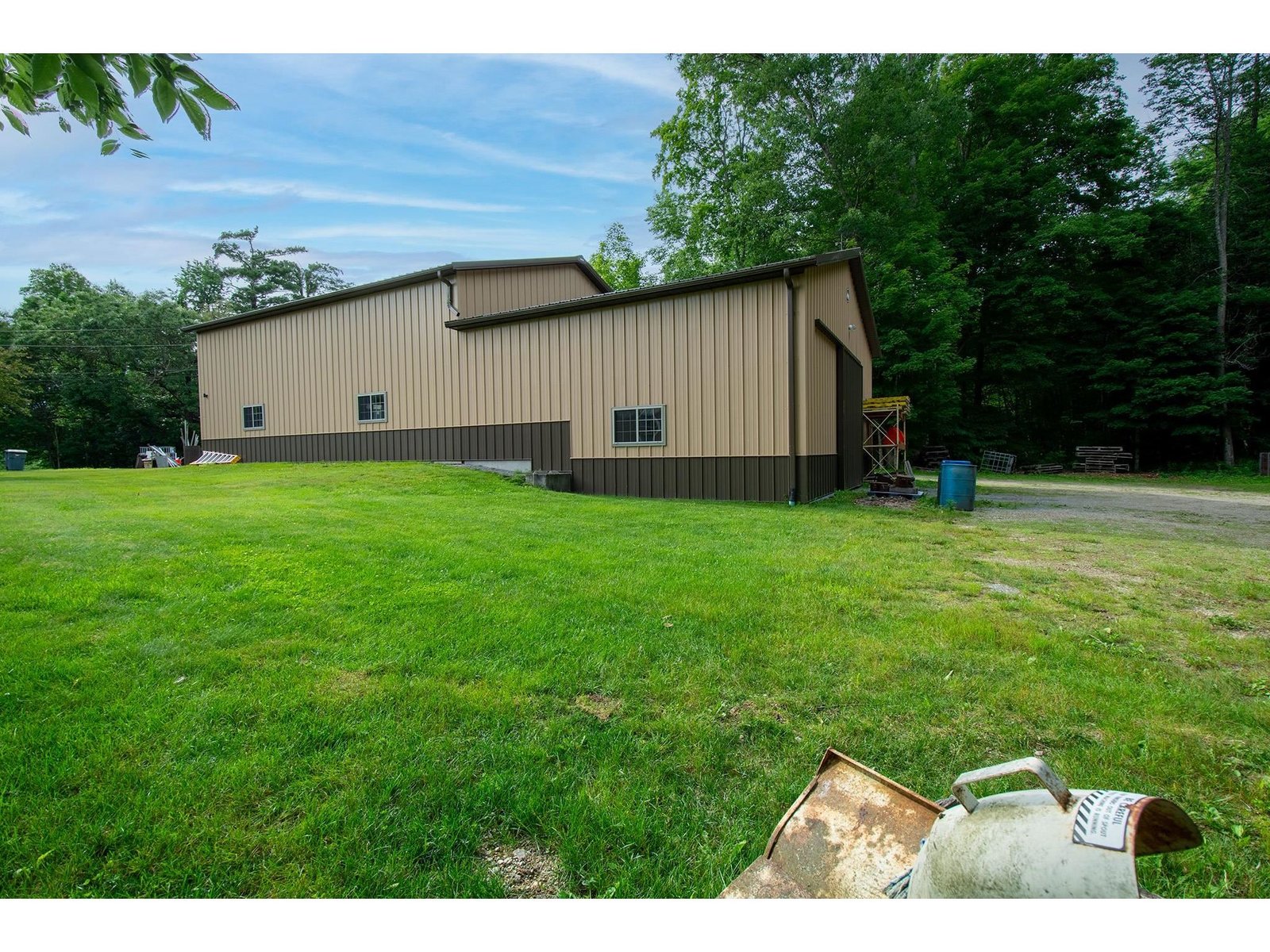 44 North Pond Road