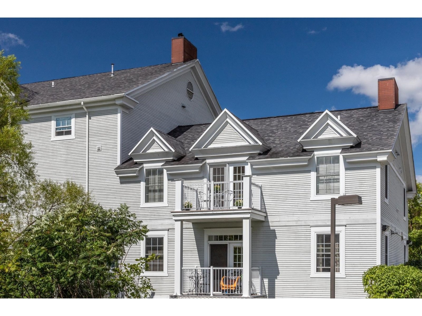 44 Park Place, Unit 205