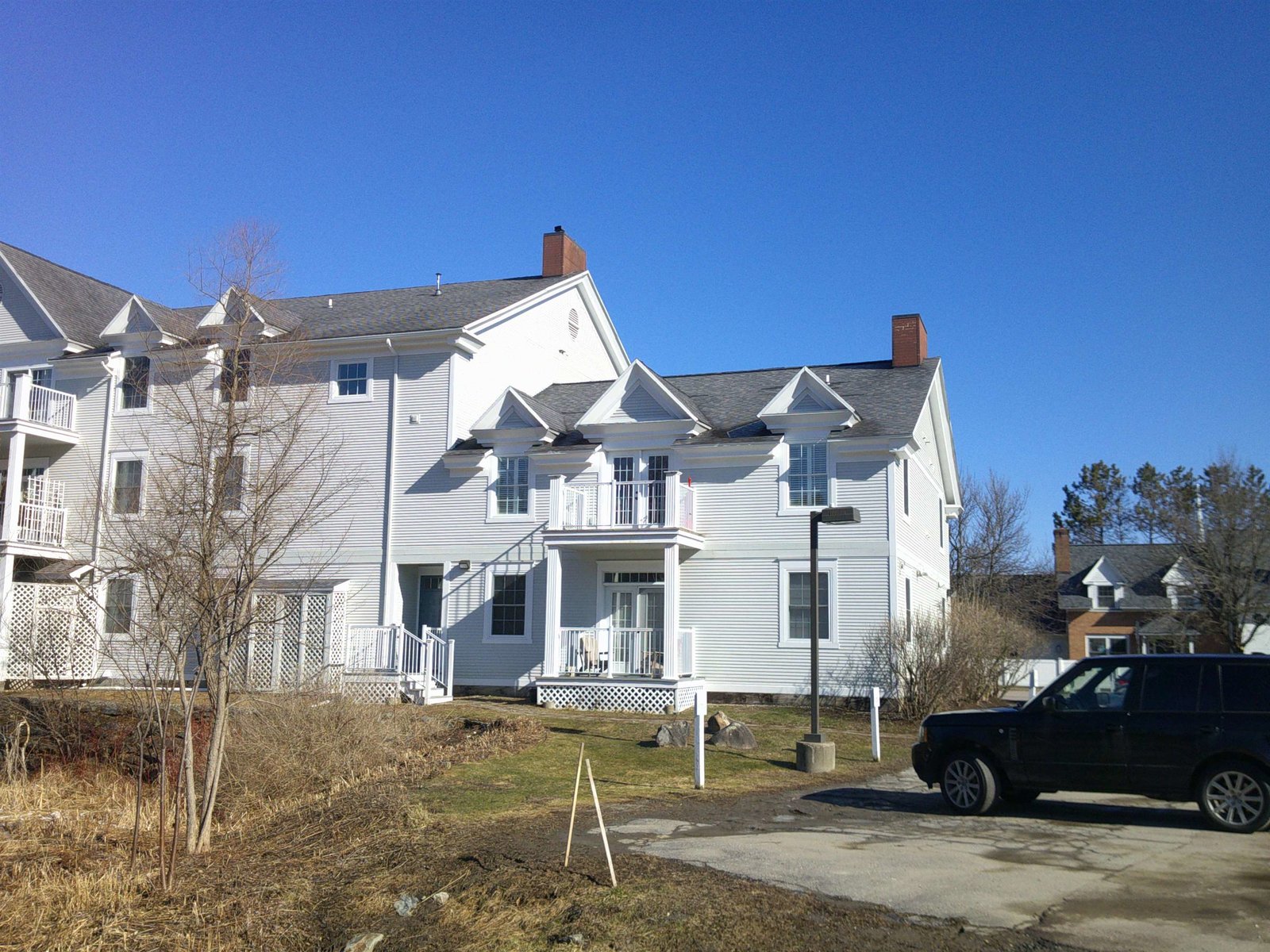 44 Park Place, Unit 205