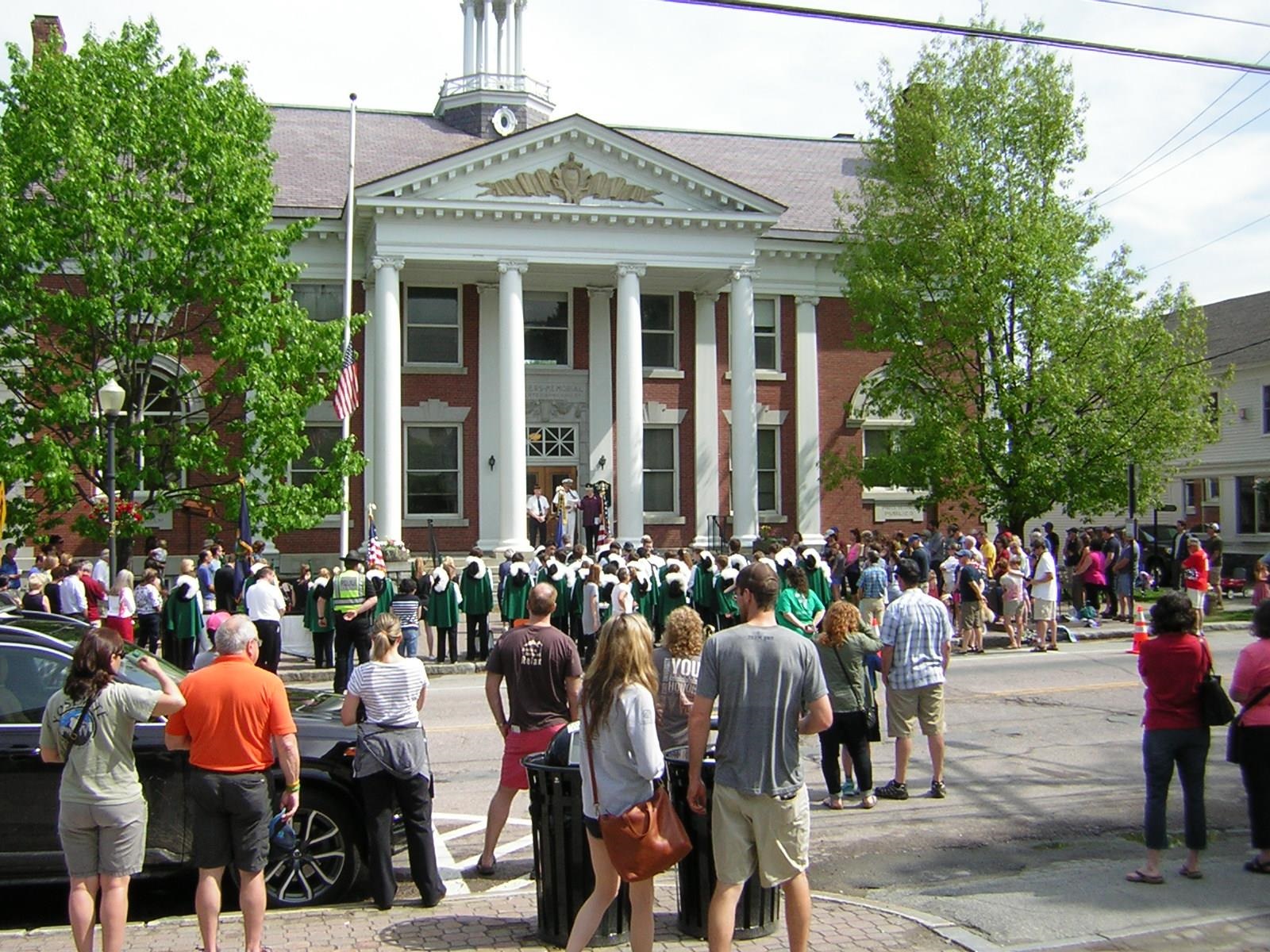 Short walk to 4th of July Parade