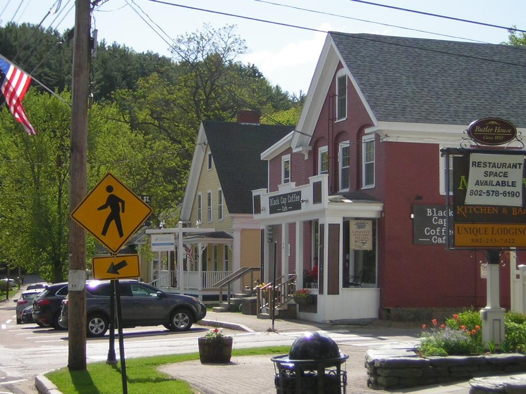 44 Park Place, Unit 205