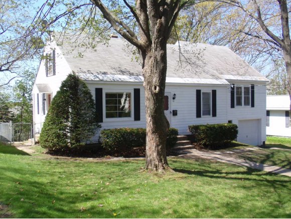 44 Prospect ST