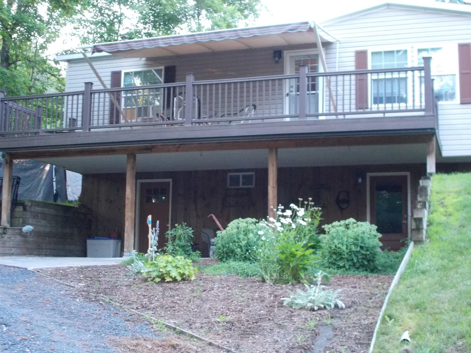 44 Shadow Lane