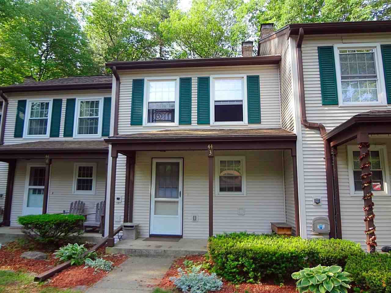 44 Whispering Pines, Unit 3