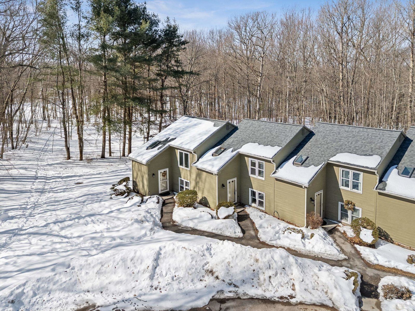 440 Oak Circle, Unit 5