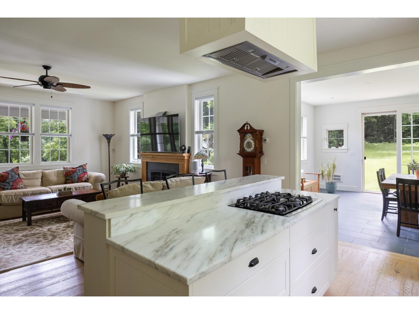 444 Pettingill Road