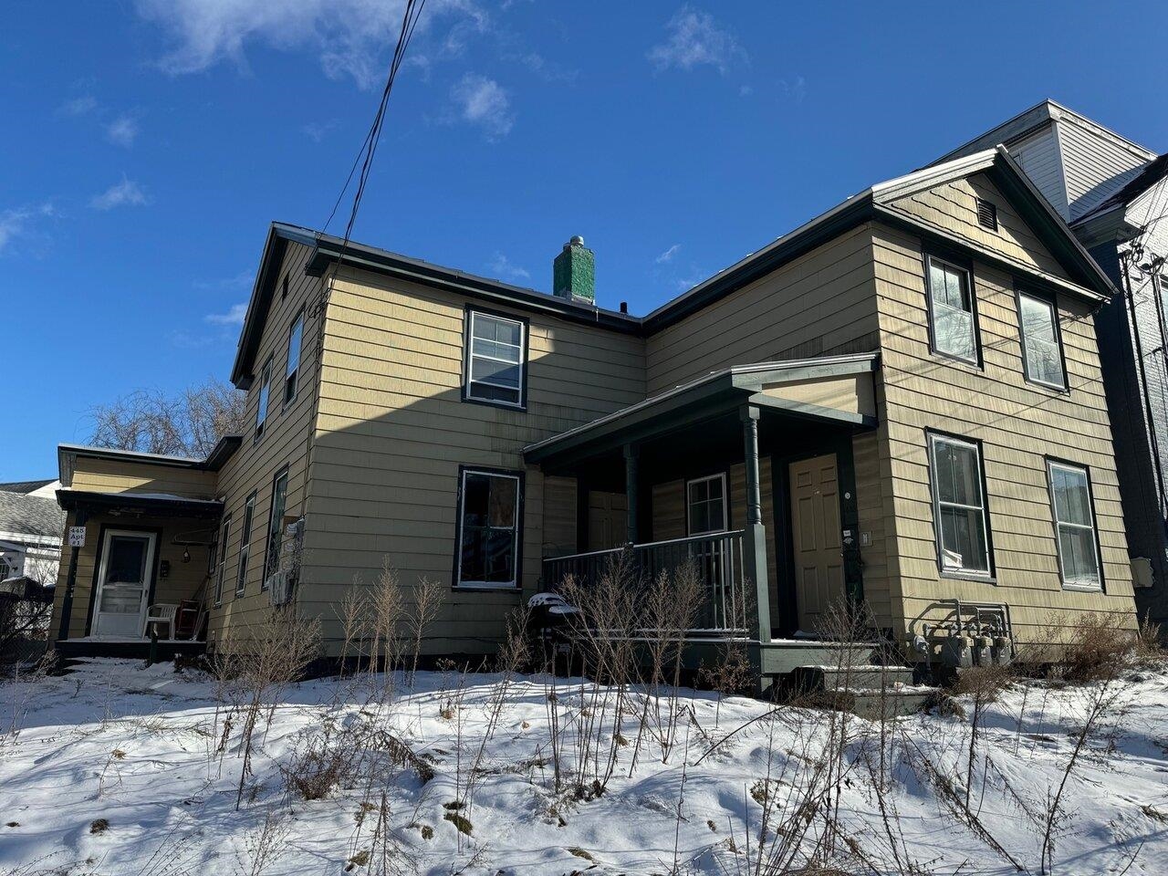 445 Colchester Avenue