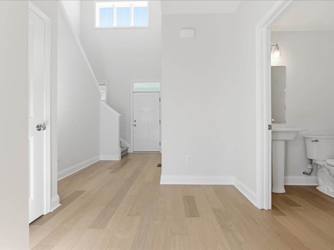 Foyer/Hallway