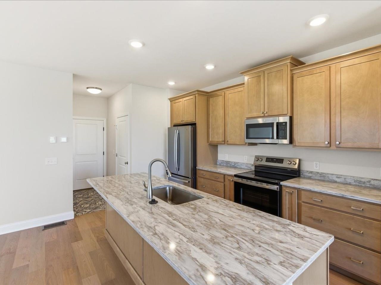Granite Kitchen with Island