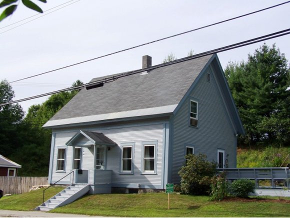 445 Upper Main