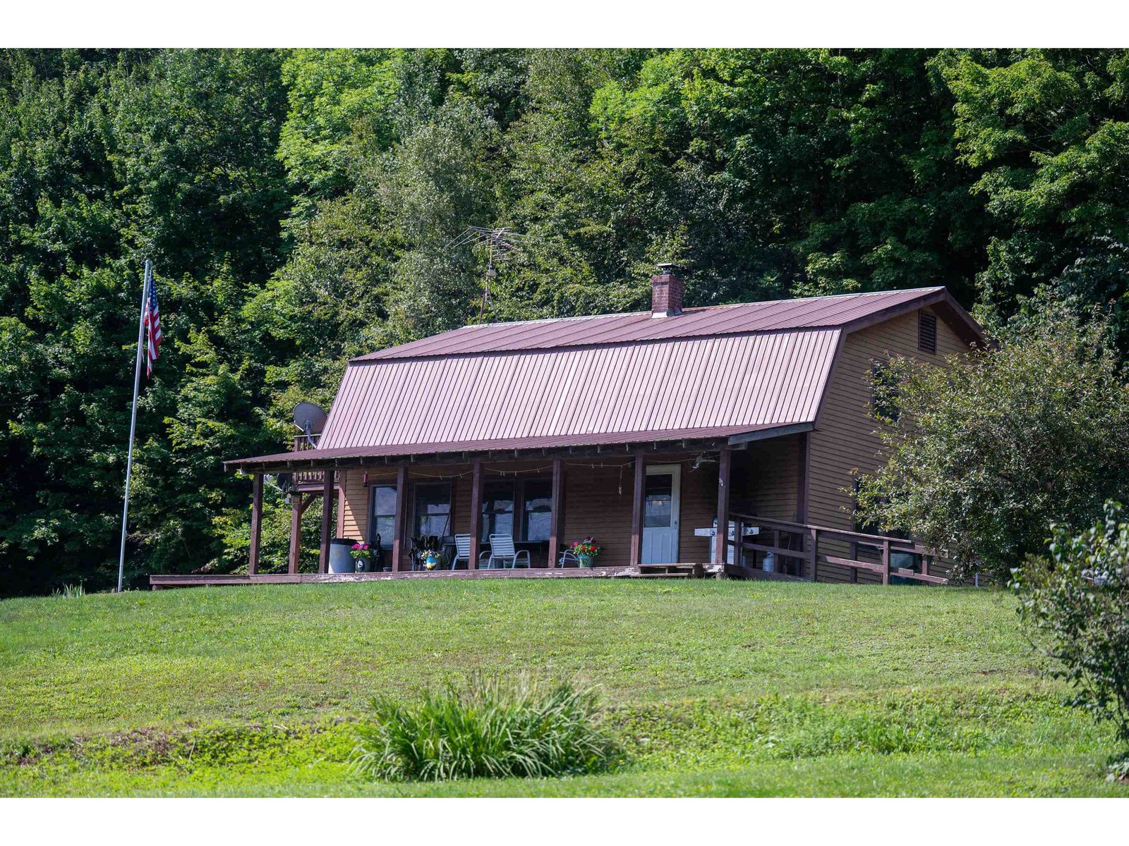 445 West Hill Road
