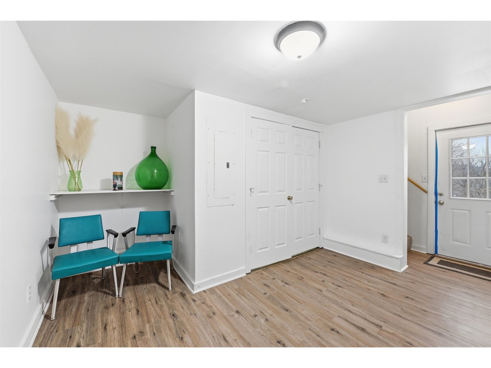 446 Colchester Avenue