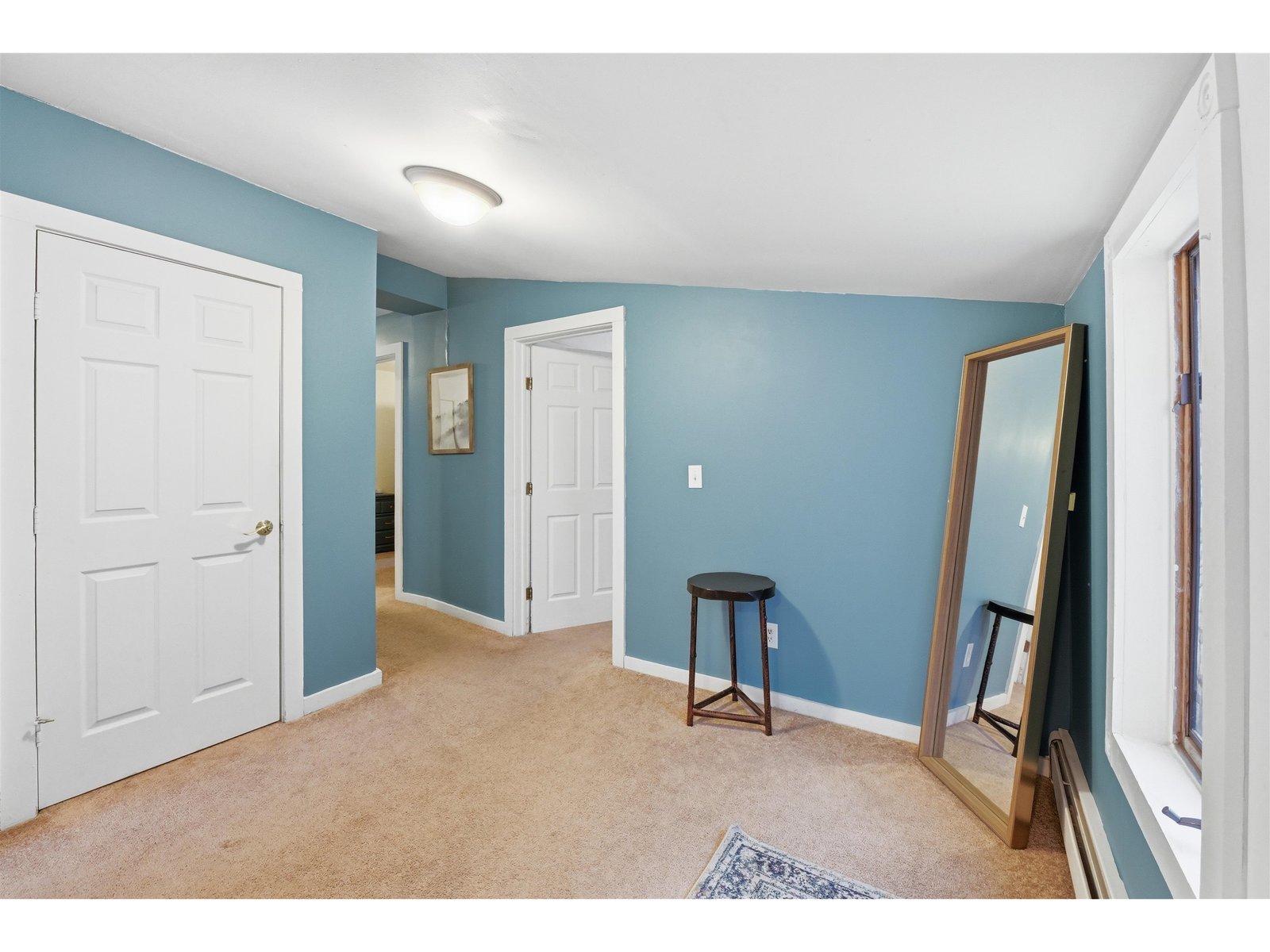 446 Colchester Avenue