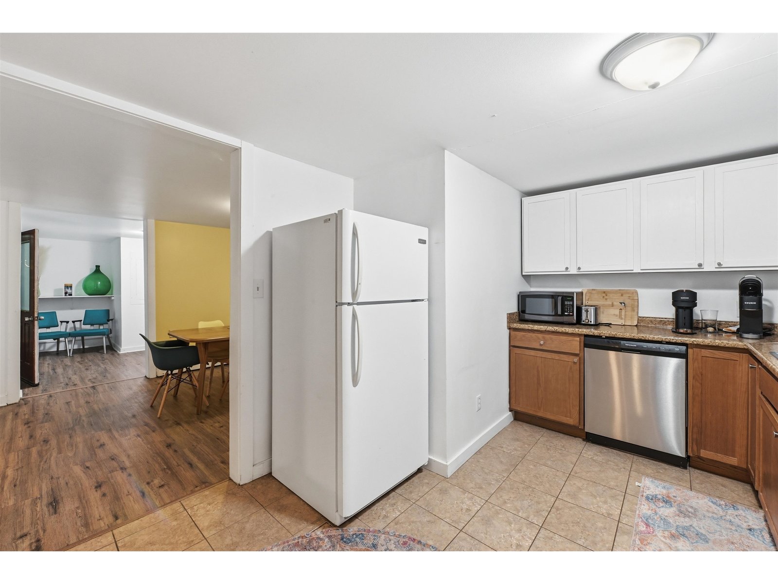 446 Colchester Avenue