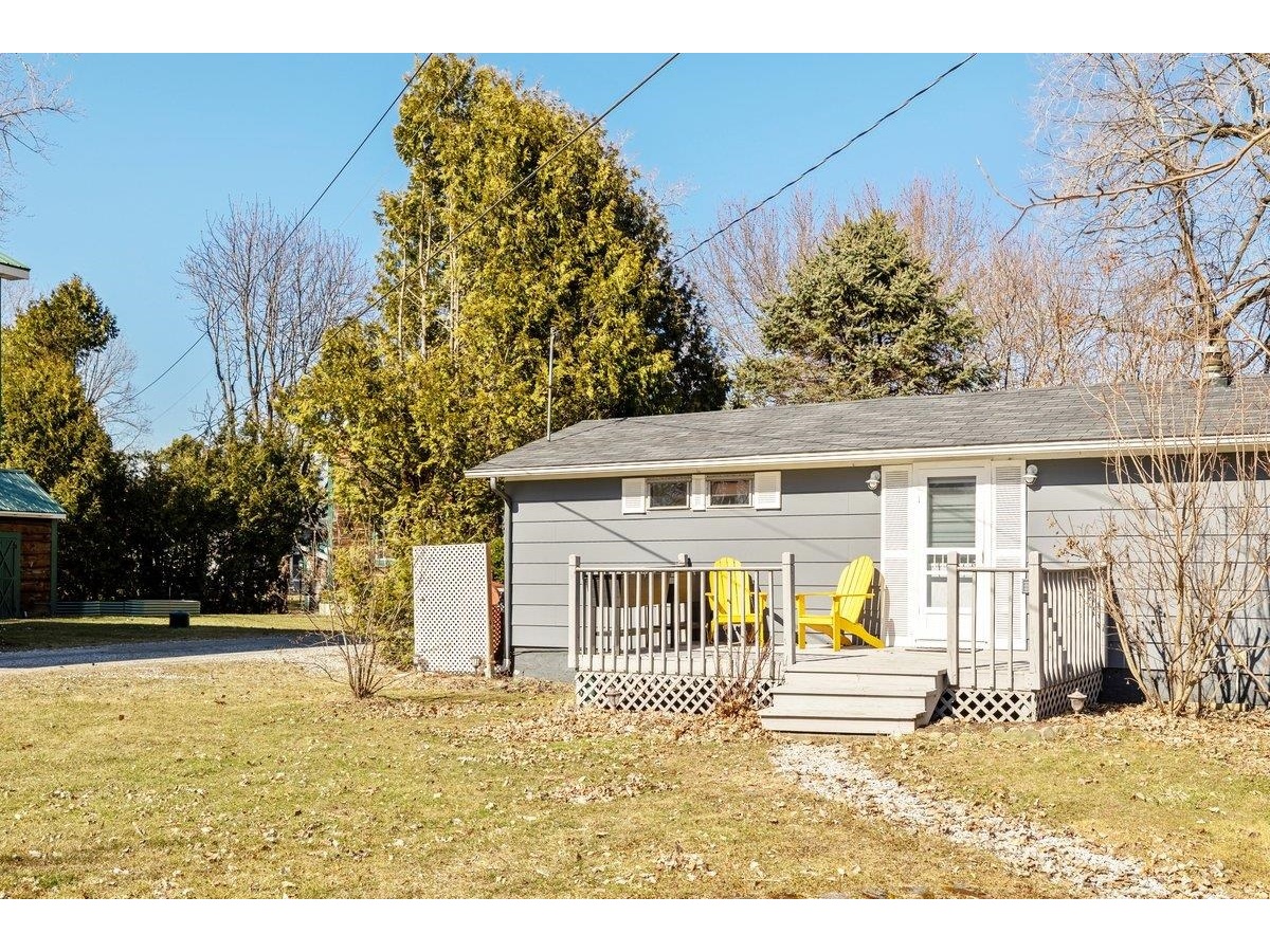 446 North Shore Road