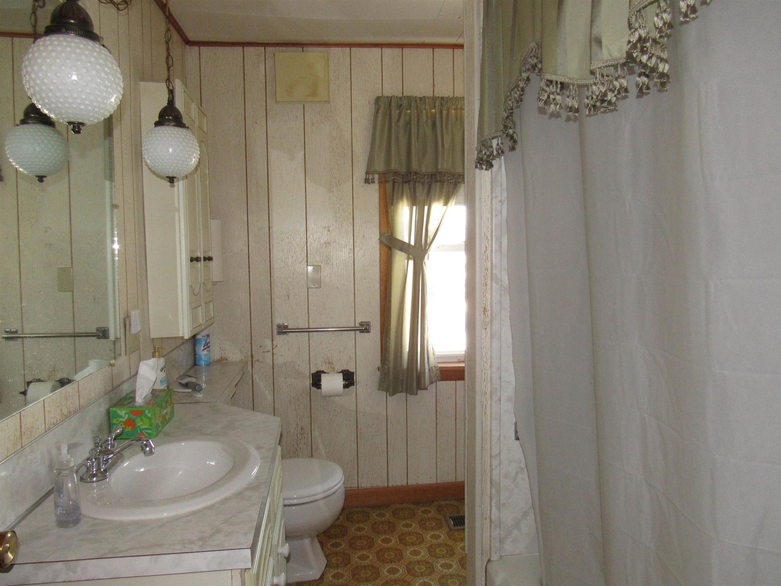 Full Bath