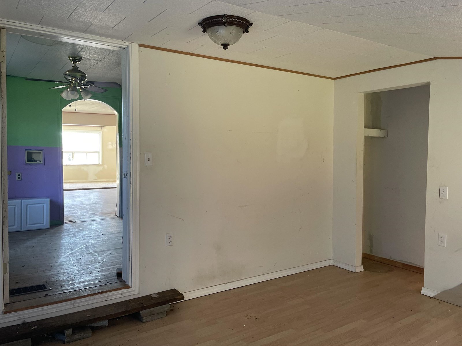 4491 Vermont 114