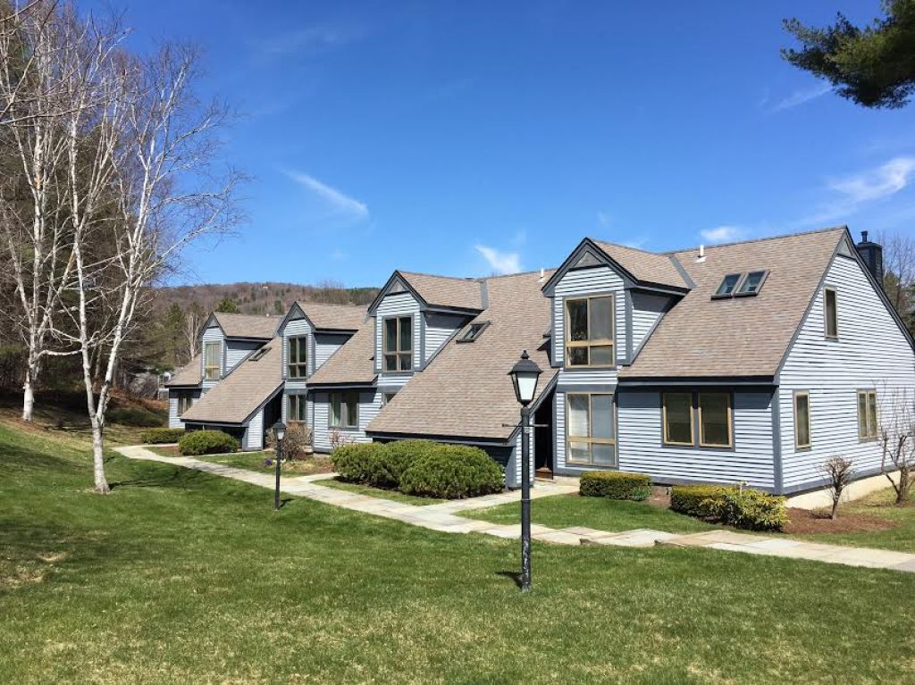 5D 111 Lakeland Hartford, Vermont