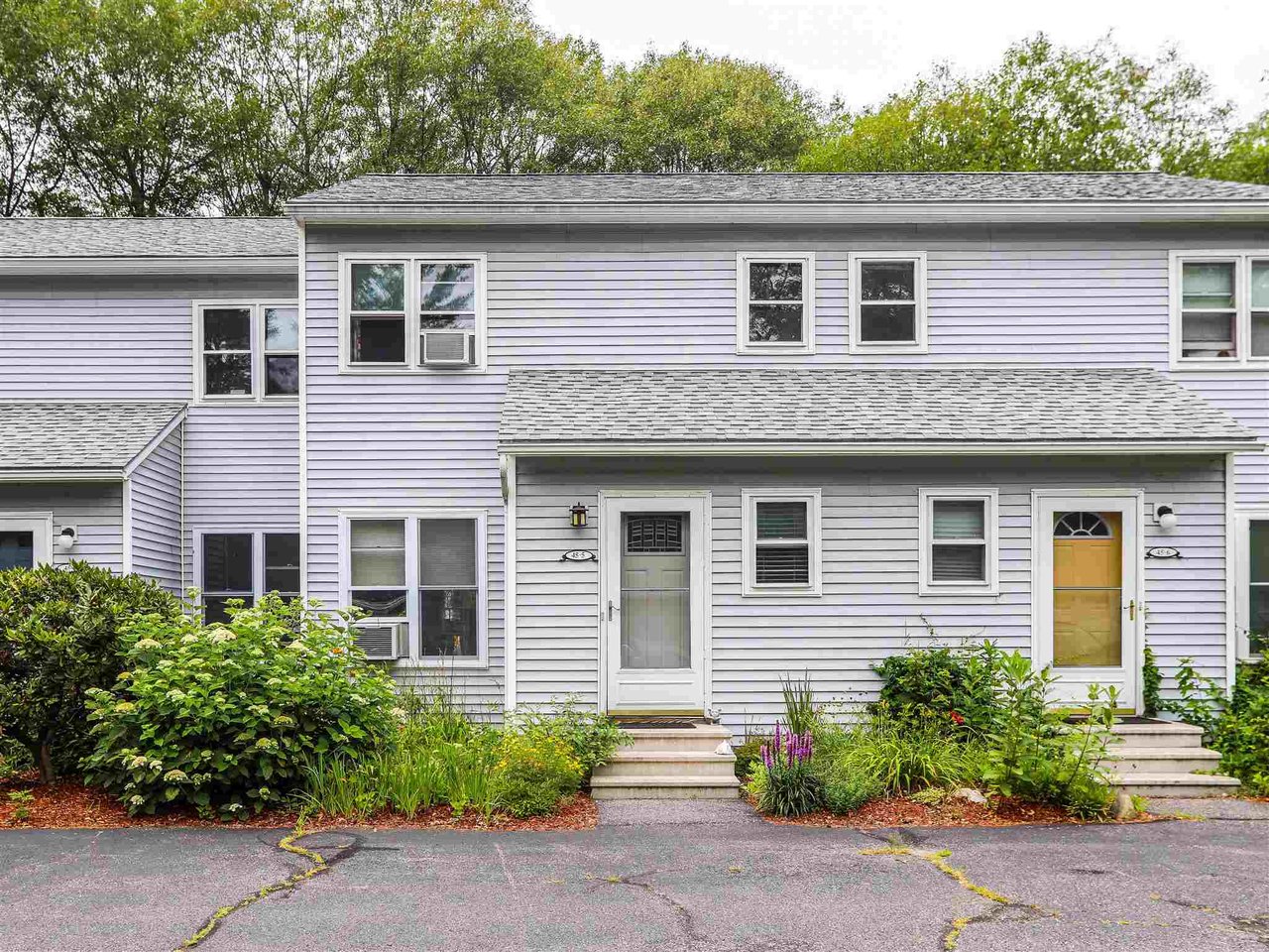 45-5 Commonwealth Drive