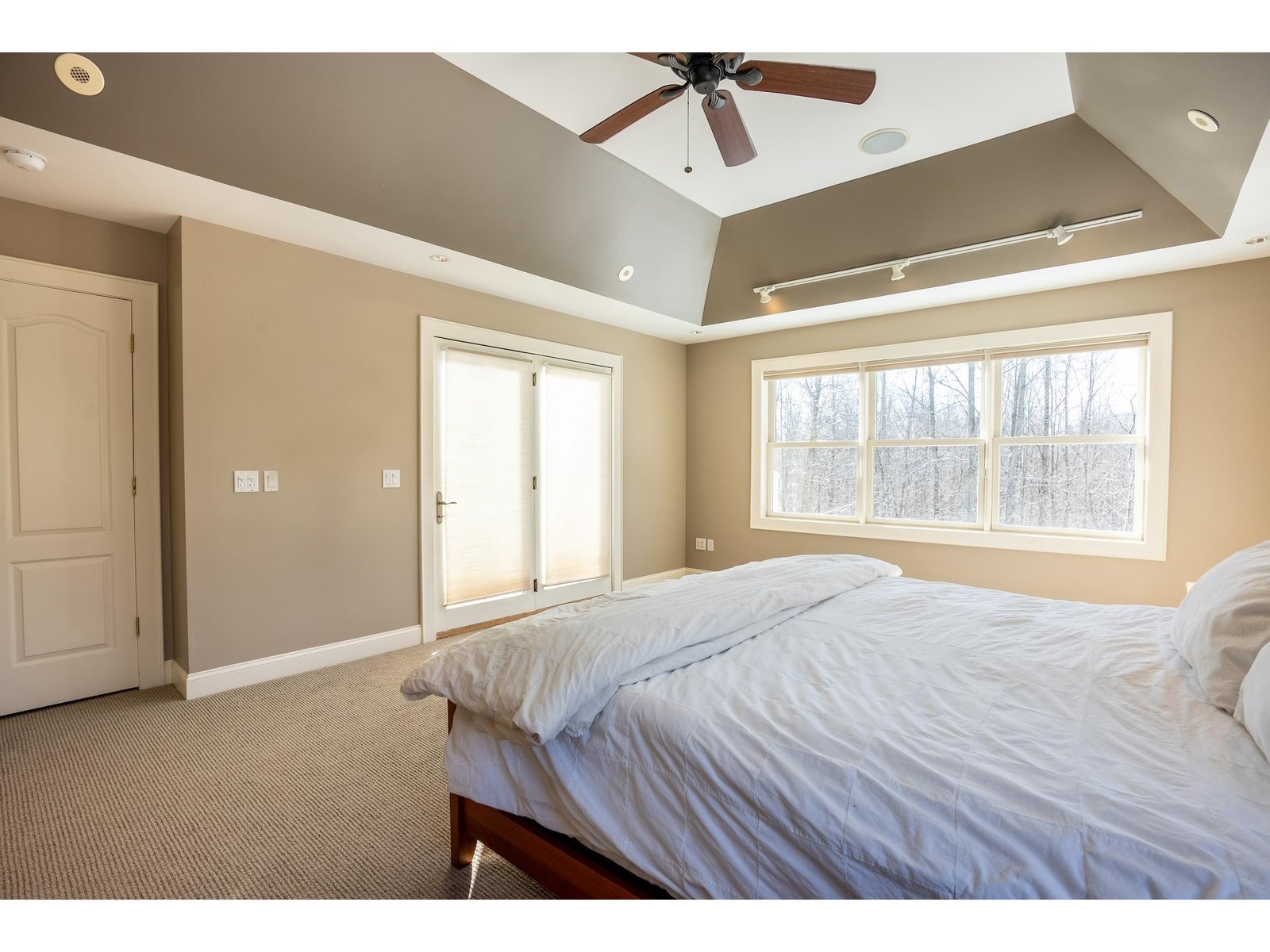 45 East Shore North