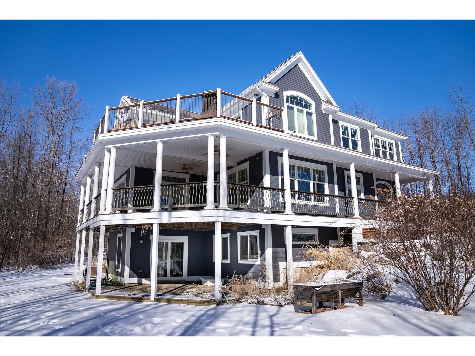 45 East Shore North
