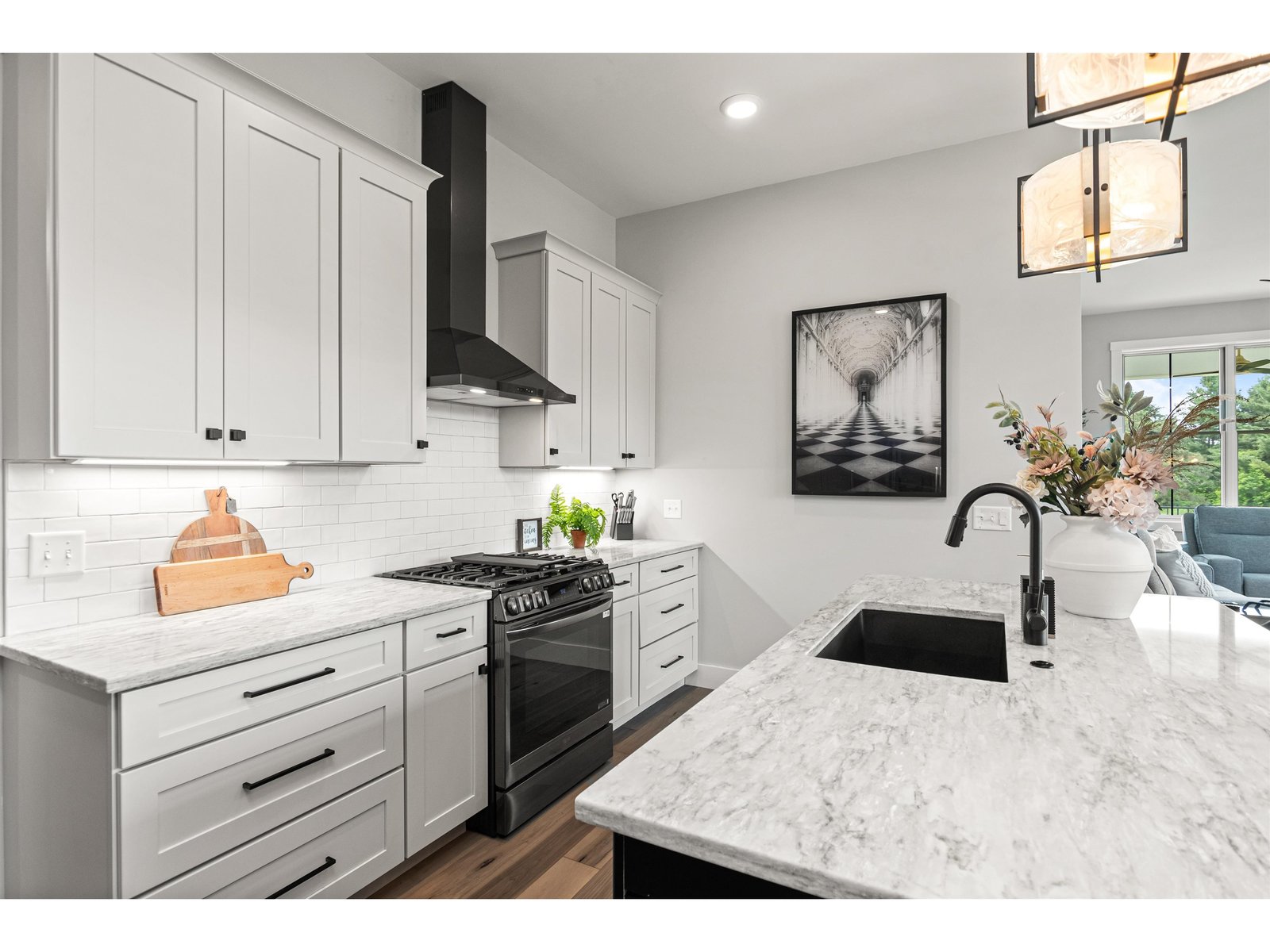 45 Elmore Street, Unit T-04