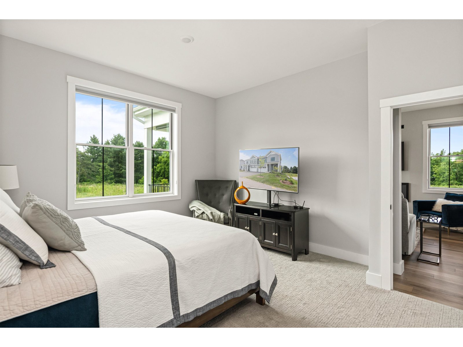 45 Elmore Street, Unit T-04