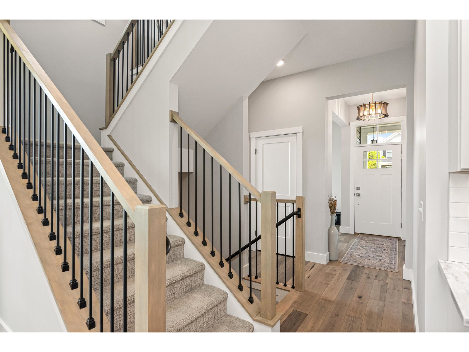 45 Elmore Street, Unit T-04