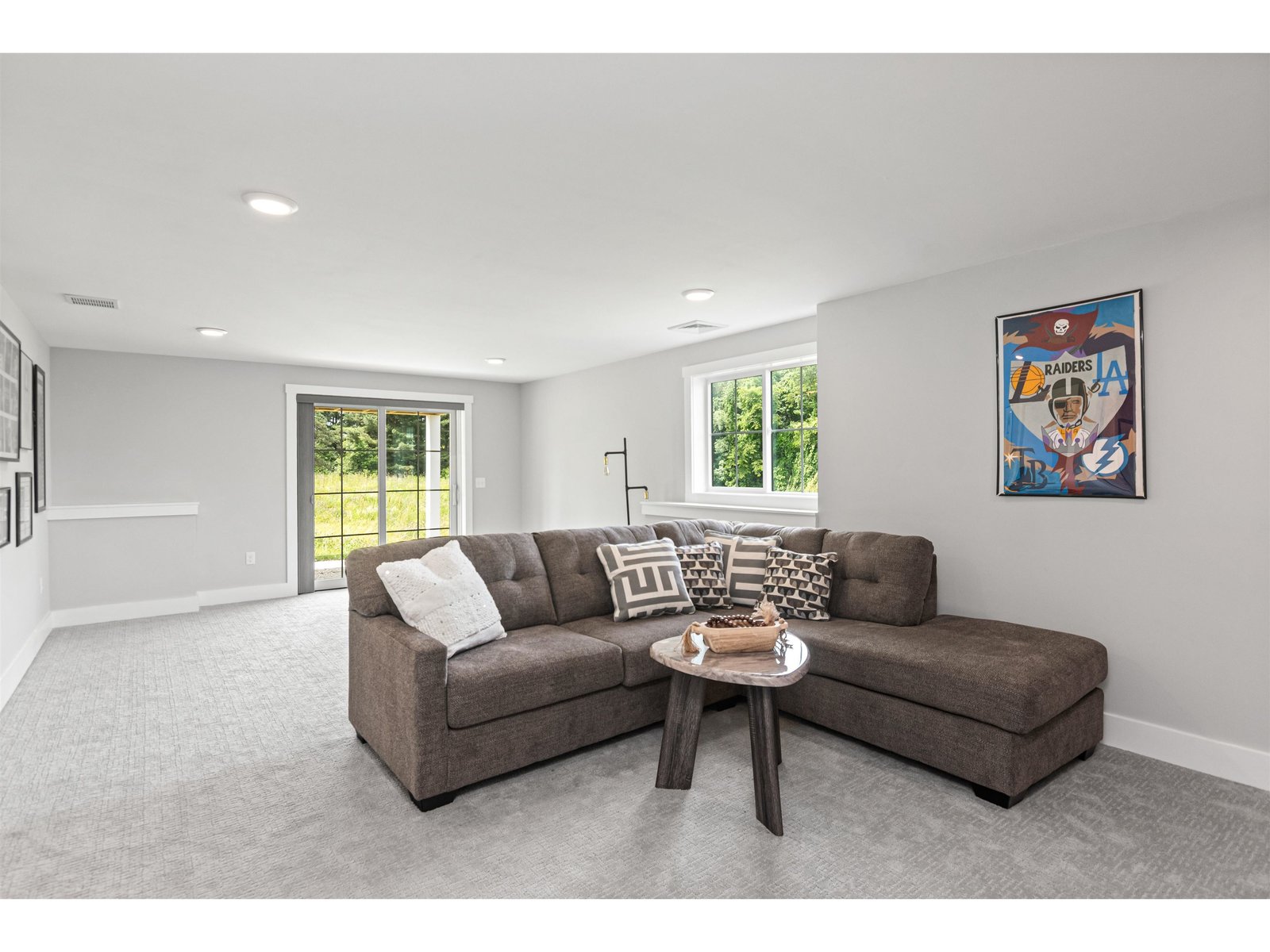 45 Elmore Street, Unit T-04