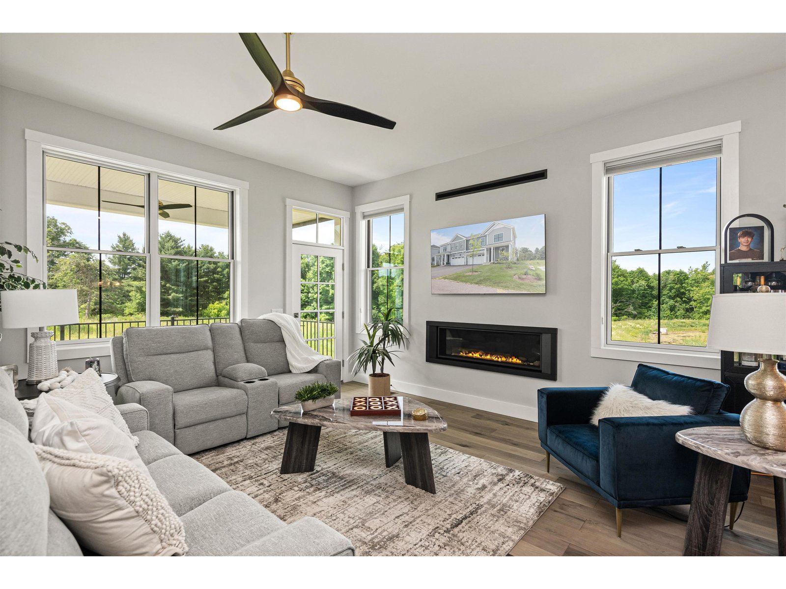 45 Elmore Street, Unit T-04