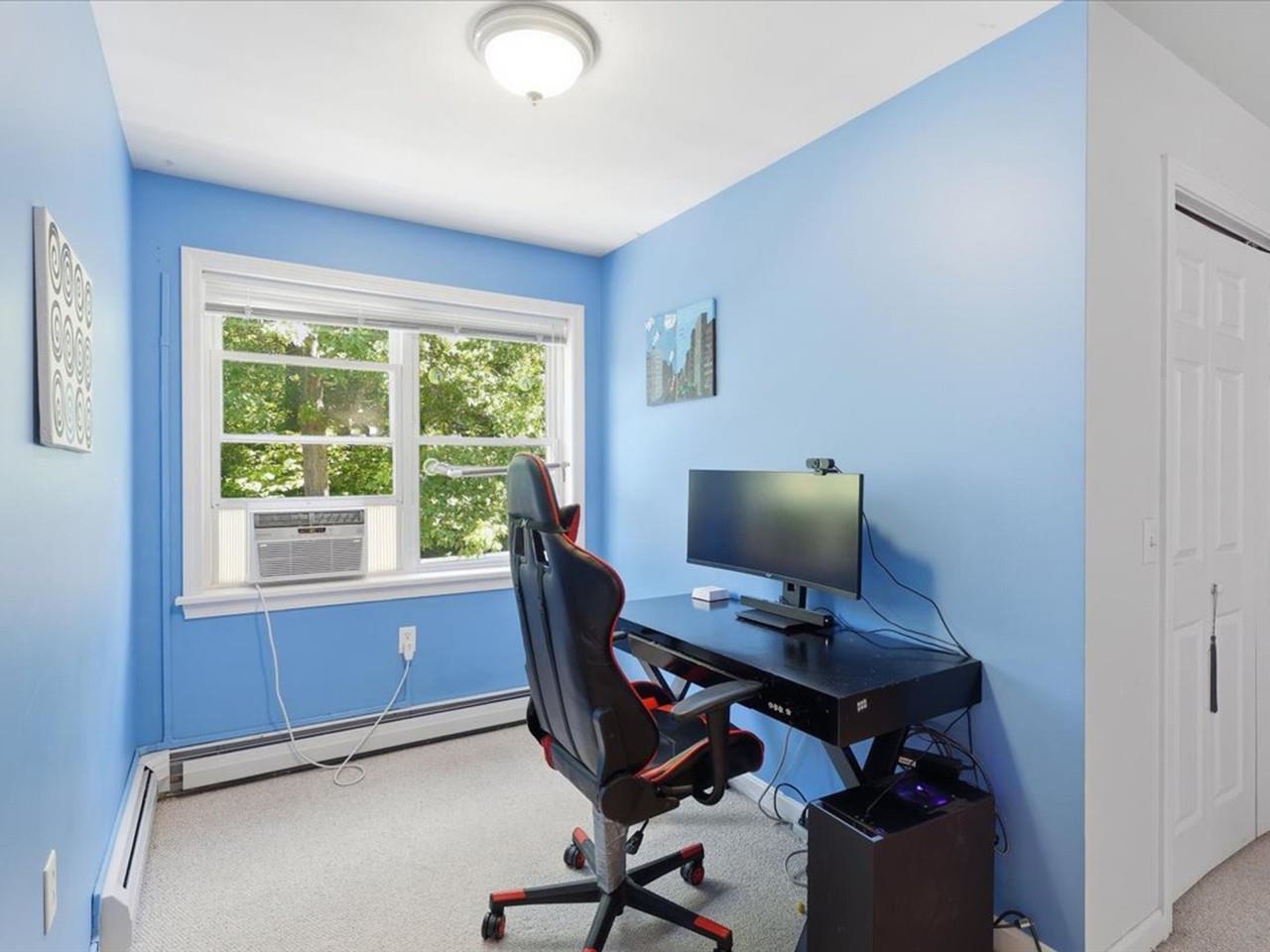 With plenty room for working