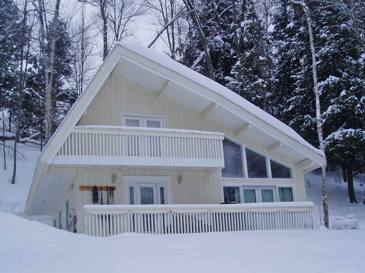 45 Middle Pines Road
