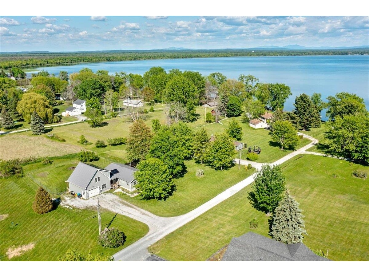 45 Tilley Drive, Swanton