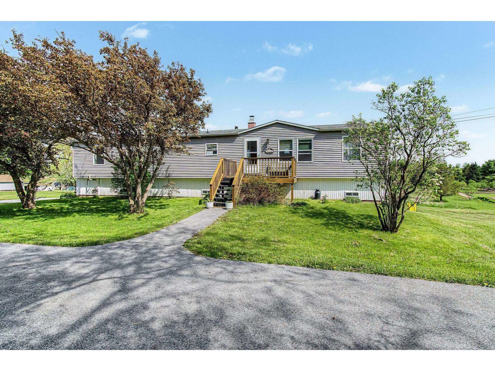 450 Bronson Road
